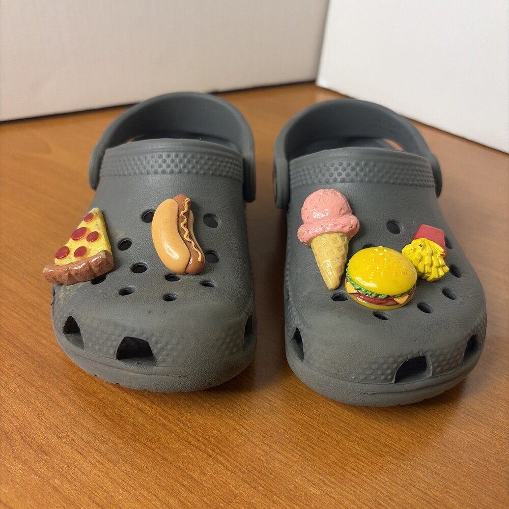 Croc Unisex Little Kids Clogs Size 8 Grey With Fast Food Jibbitz